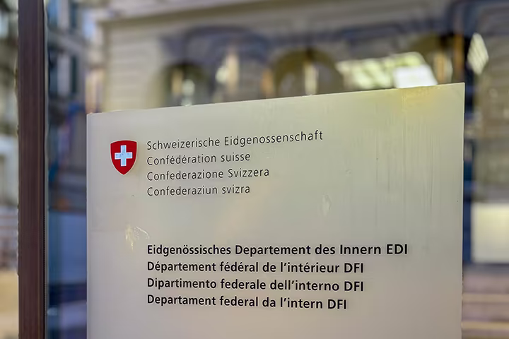 Réponse à la consultation : l&rsquo;obligation des ordonnances électroniques et des plans de médication électronique réduit les erreurs de médication